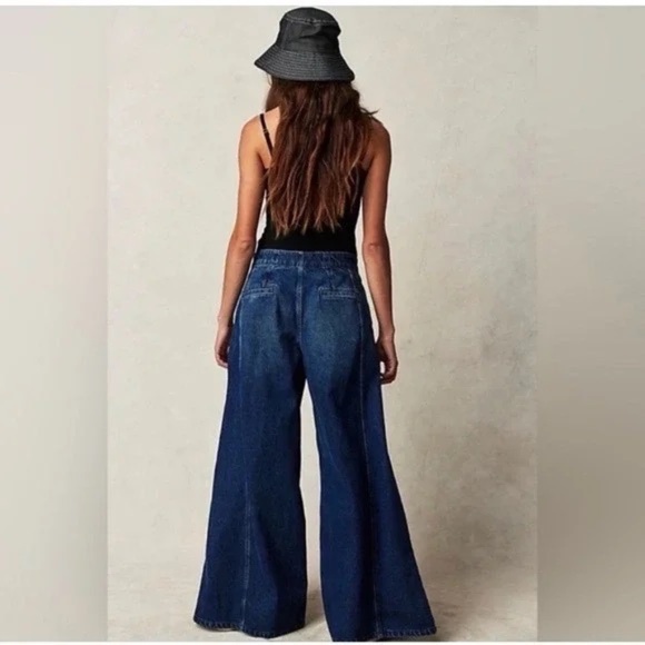 Anthropologie Blue Wide Leg Jeans - Picture 2 of 16